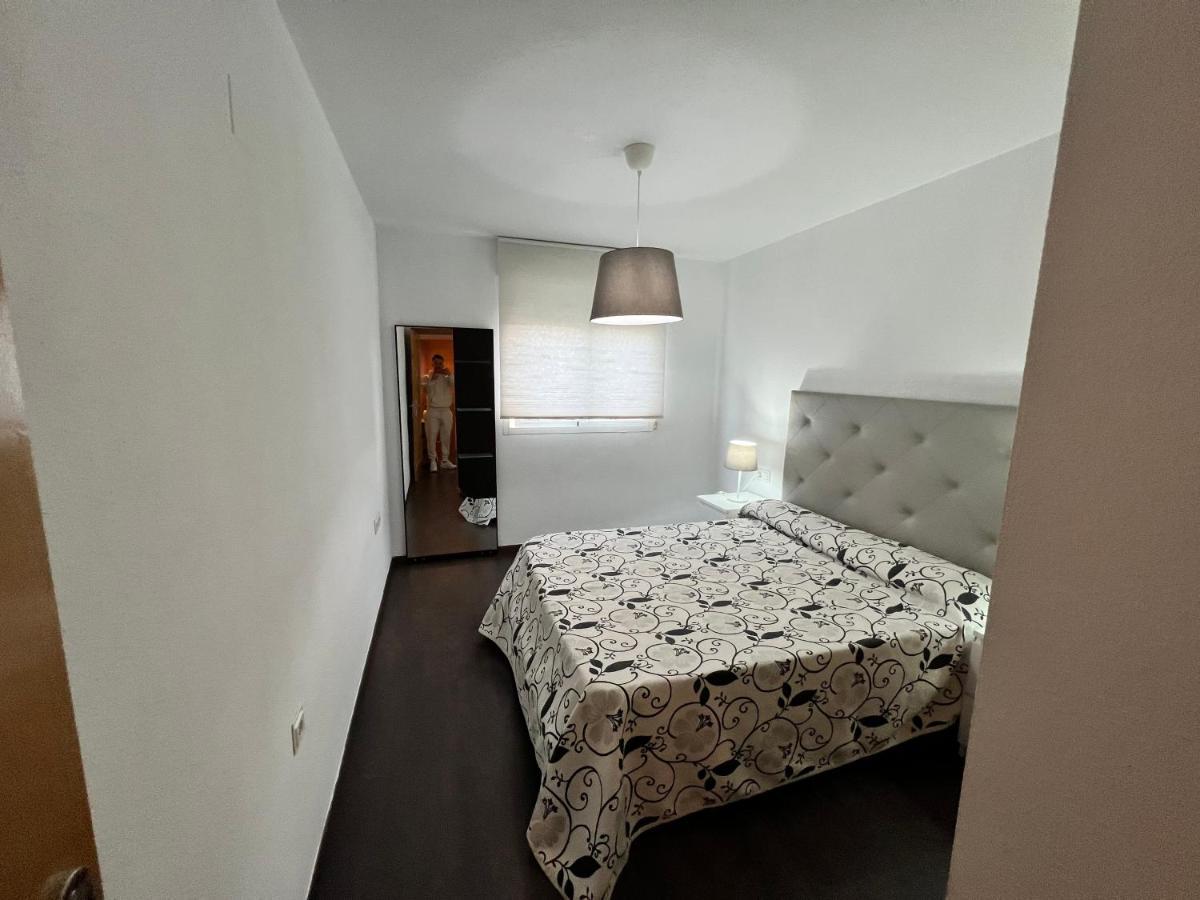 Modern Apartment In San Juan Beach アリカンテ エクステリア 写真