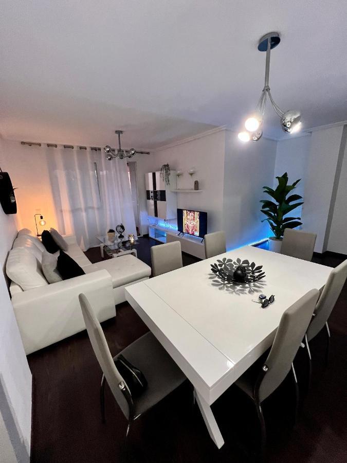 Modern Apartment In San Juan Beach アリカンテ エクステリア 写真
